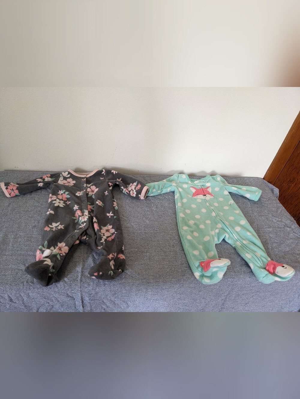 Gently Used Newborn Baby Girl Clothing Lot – 31 Pieces